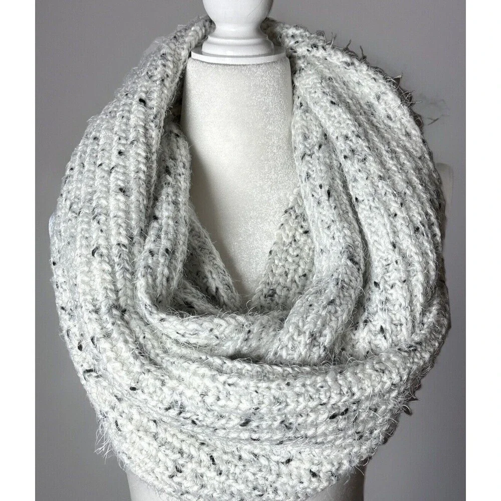 Calvin Klein Infinity Scarf  White Black Tones 33” X 12” Accessories